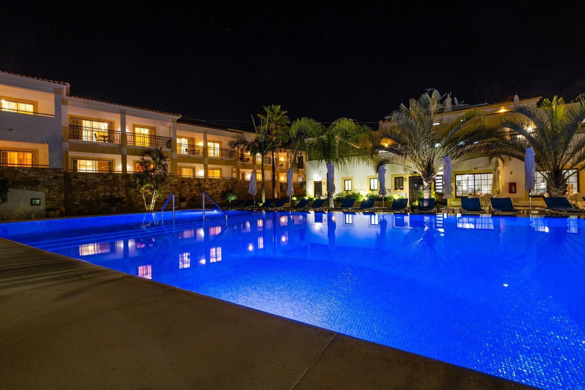 Apart-hotel Turisticos Novochoro